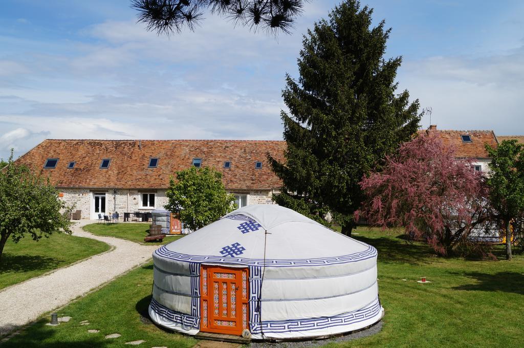 Yourte Nomade-Lodge Les Ecrennes Cameră foto